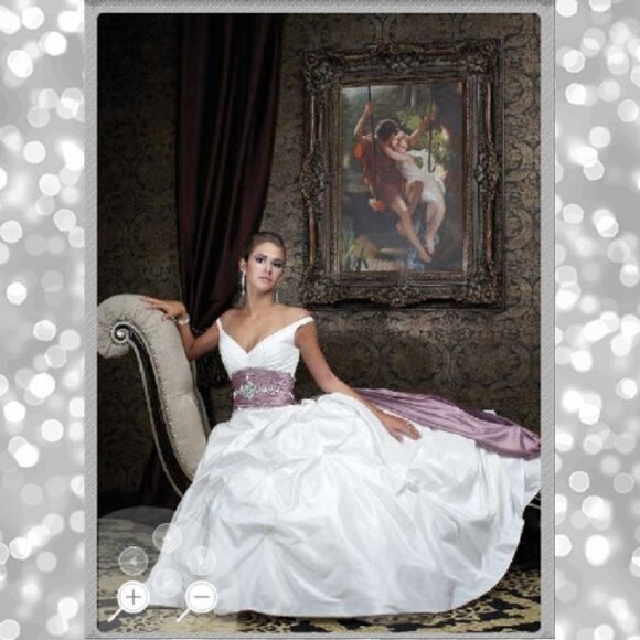 NWT Impression Bridal Wedding Gown 2981 - Picture 1 of 7